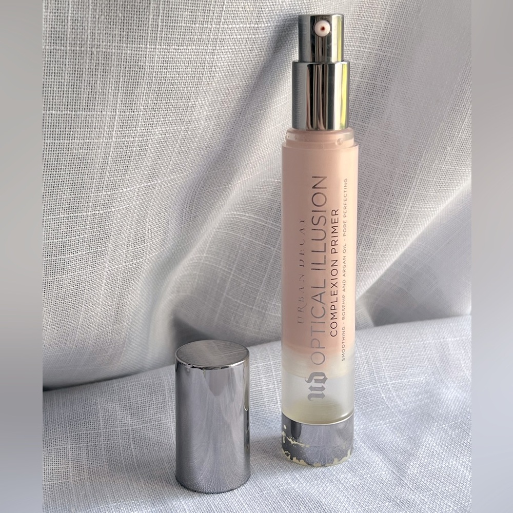 ✨URBAN DECAY: Optical Illusion Complexion Primer✨